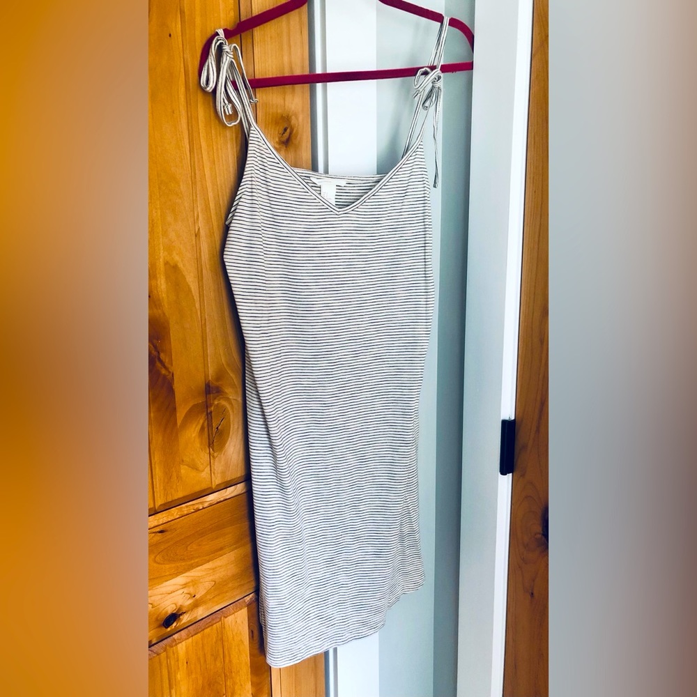 NWOT H&M tie shoulder lightweight tank dress